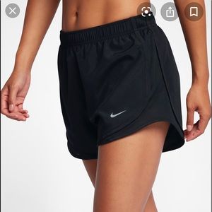 NIKE Chevron dri fit